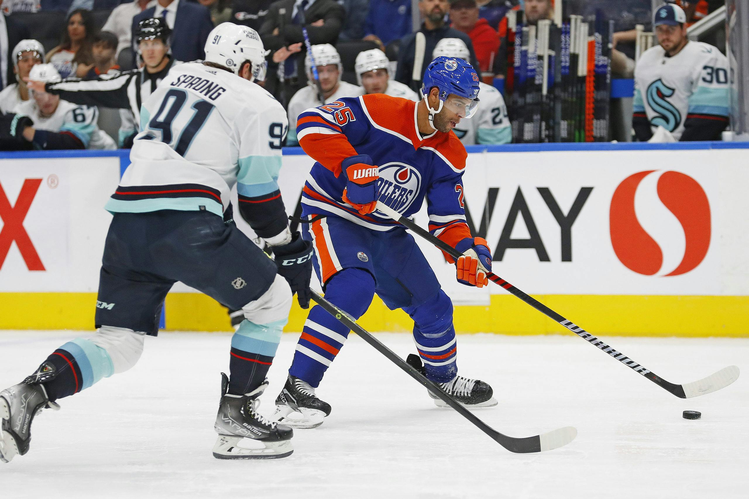 Edmonton Oilers Darnell Nurse