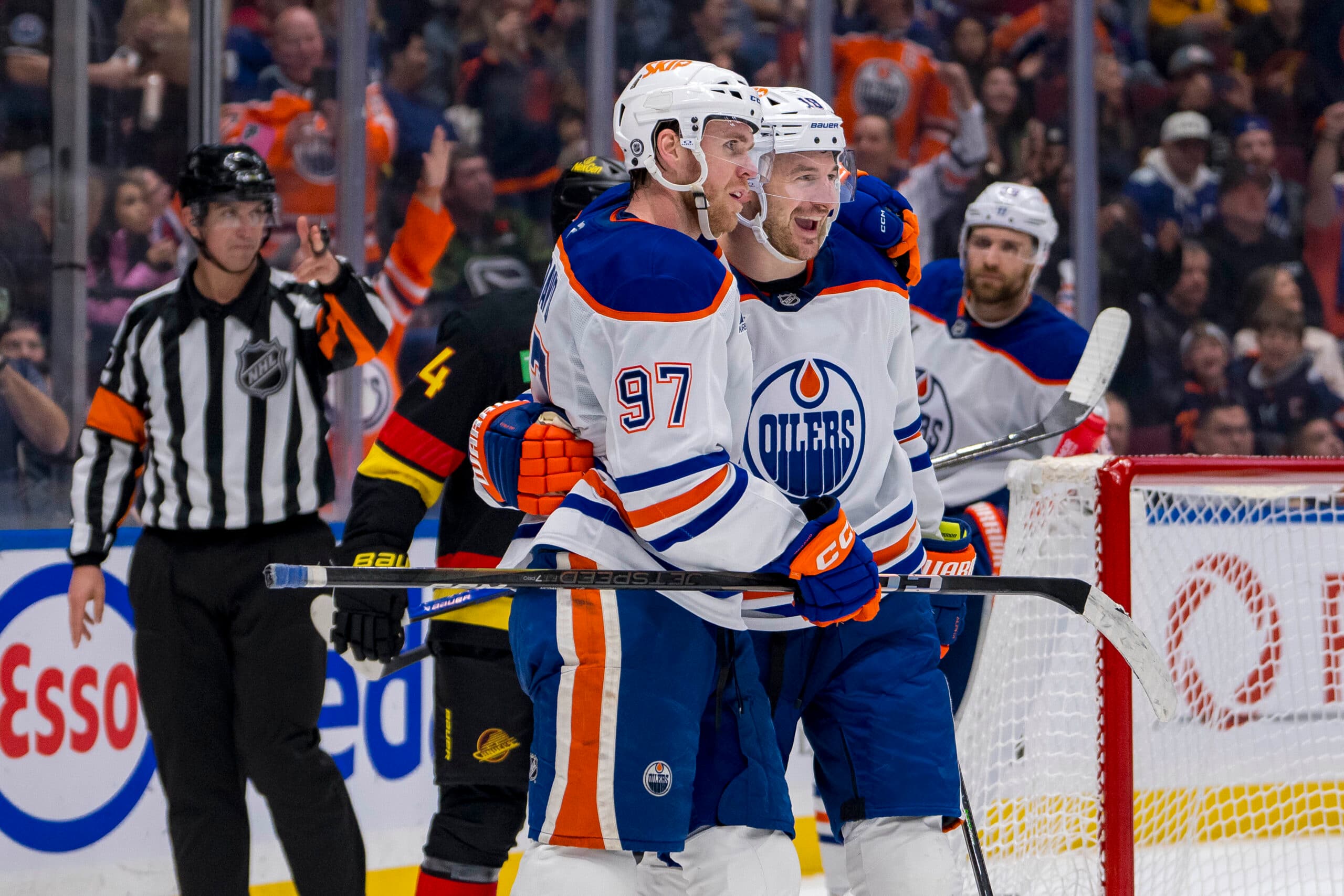 Edmonton Oilers Connor McDavid and Zach Hyman