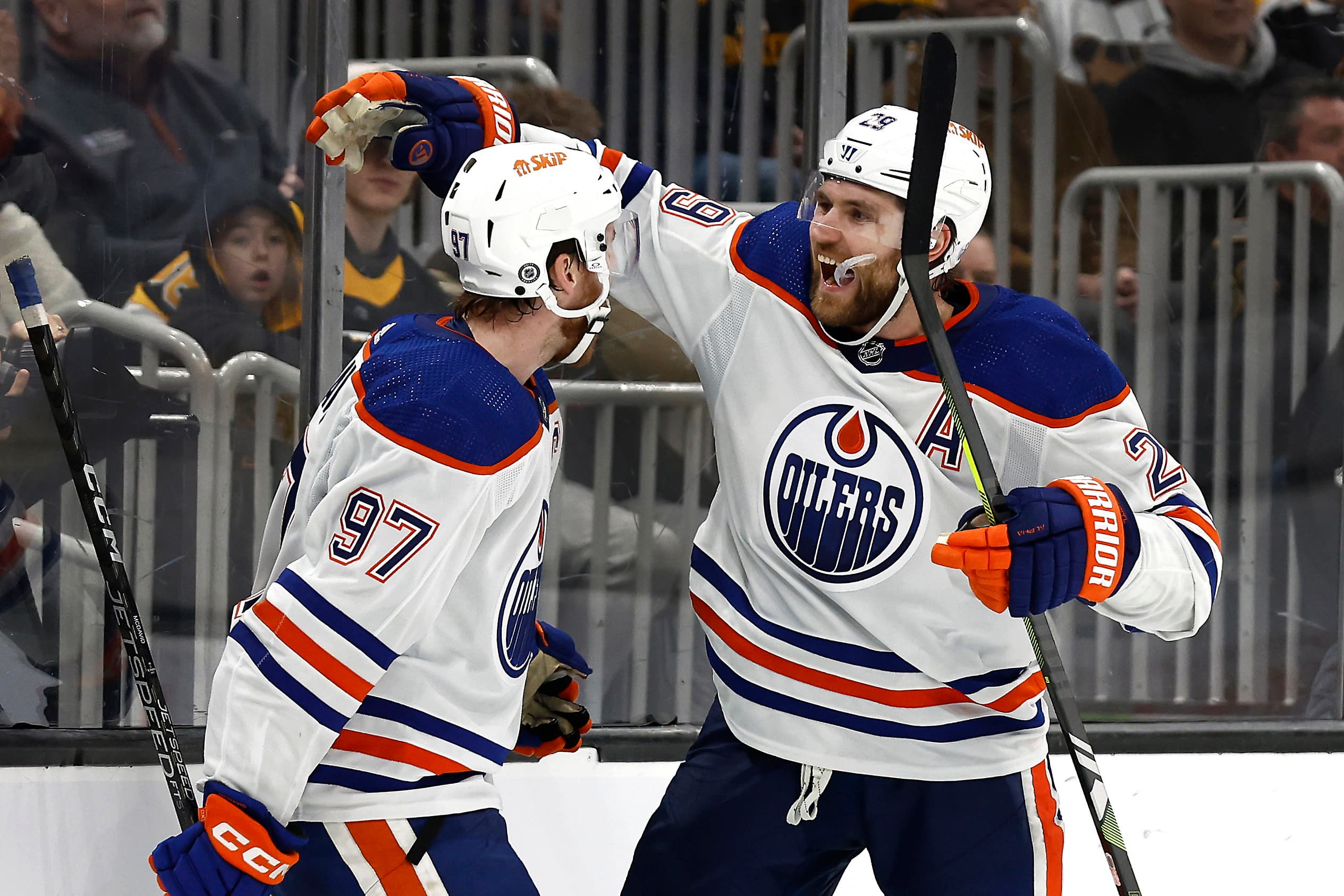 Connor McDavid Leon Draisaitl Edmonton Oilers