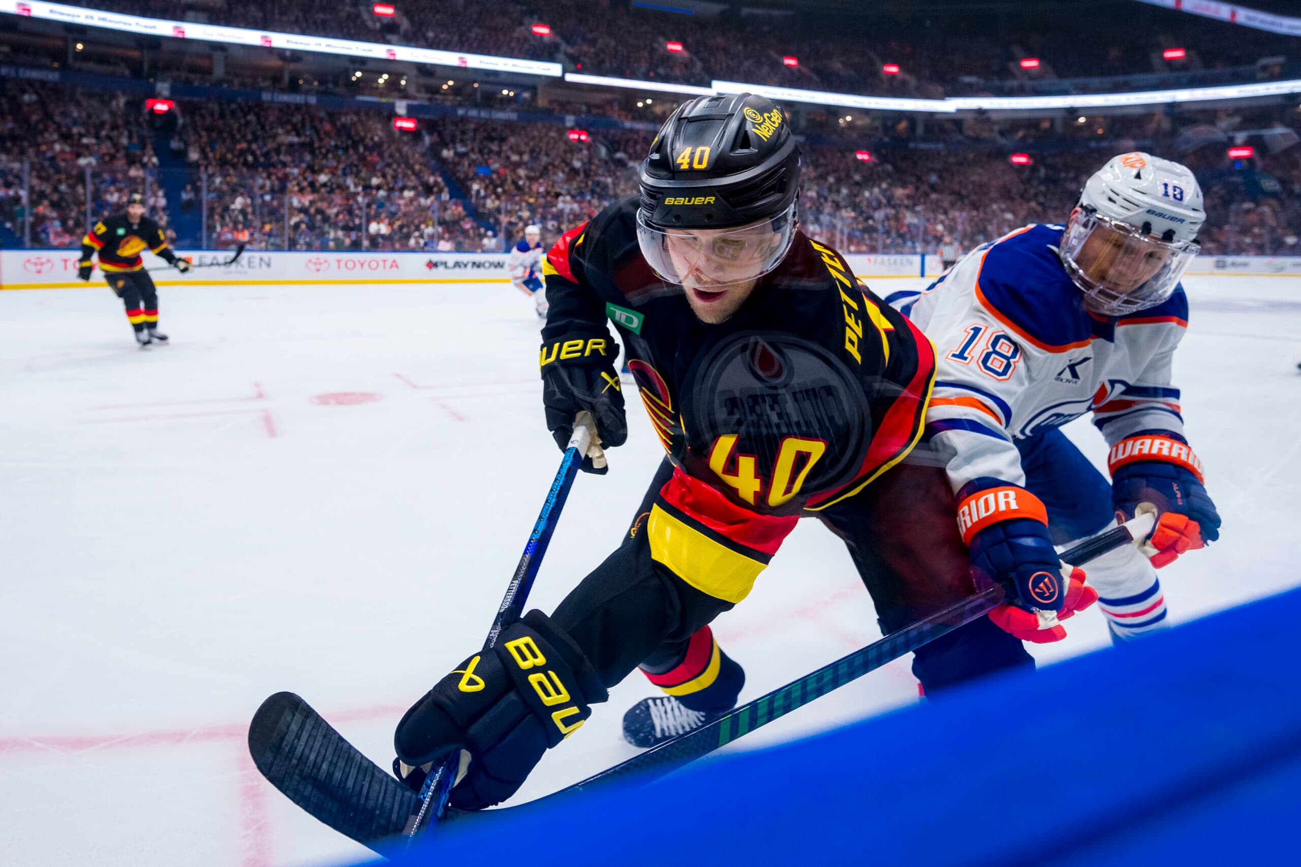 Vancouver Canucks Elias Pettersson